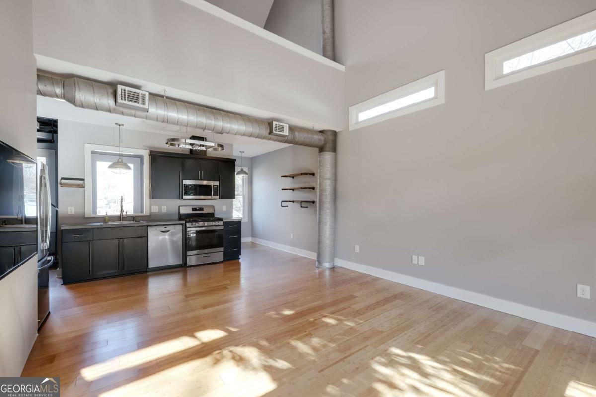 425 Cleveland Avenue
