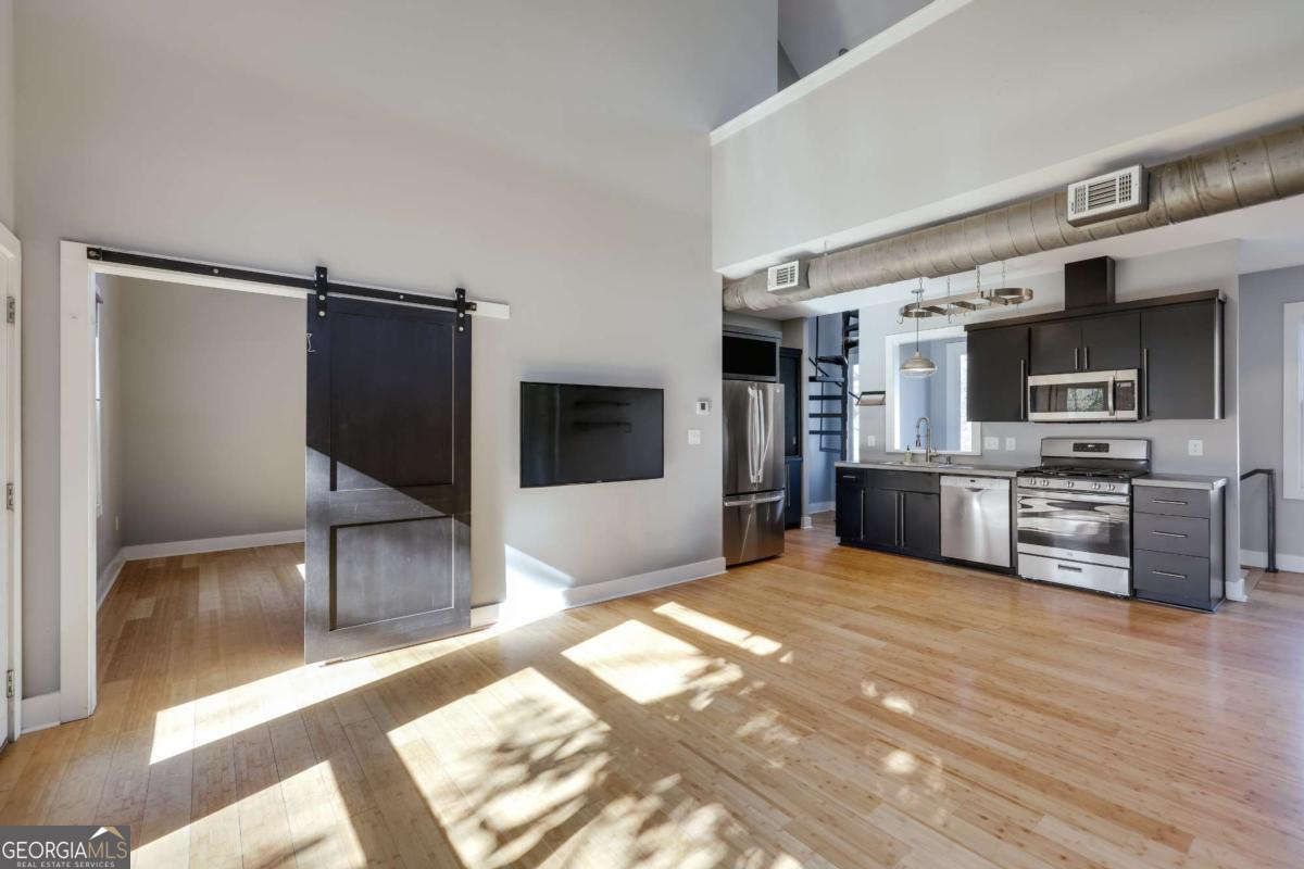 425 Cleveland Avenue