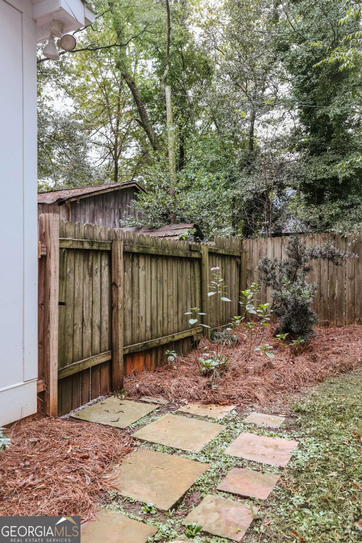 858 Meigs Street