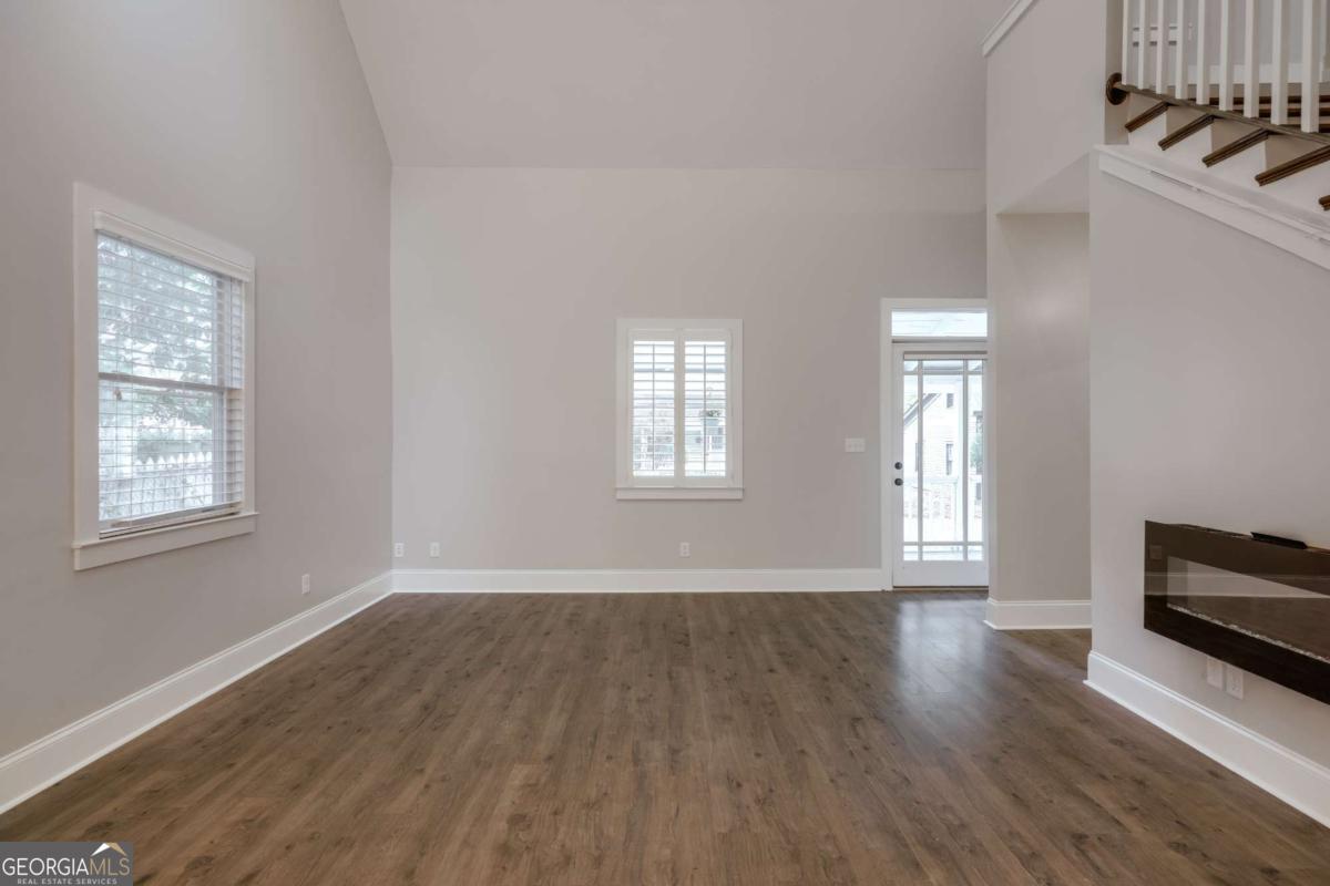 858 Meigs Street