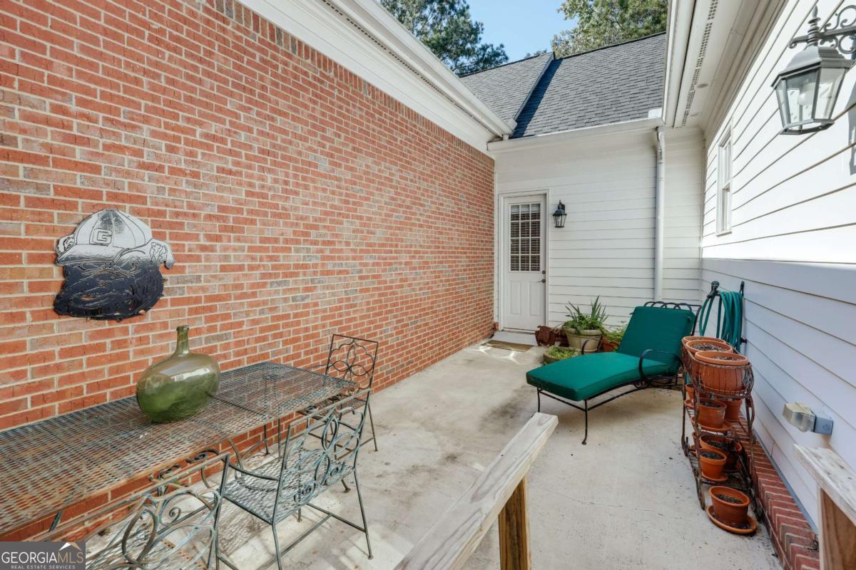 100 Ansonborough Lane # 303