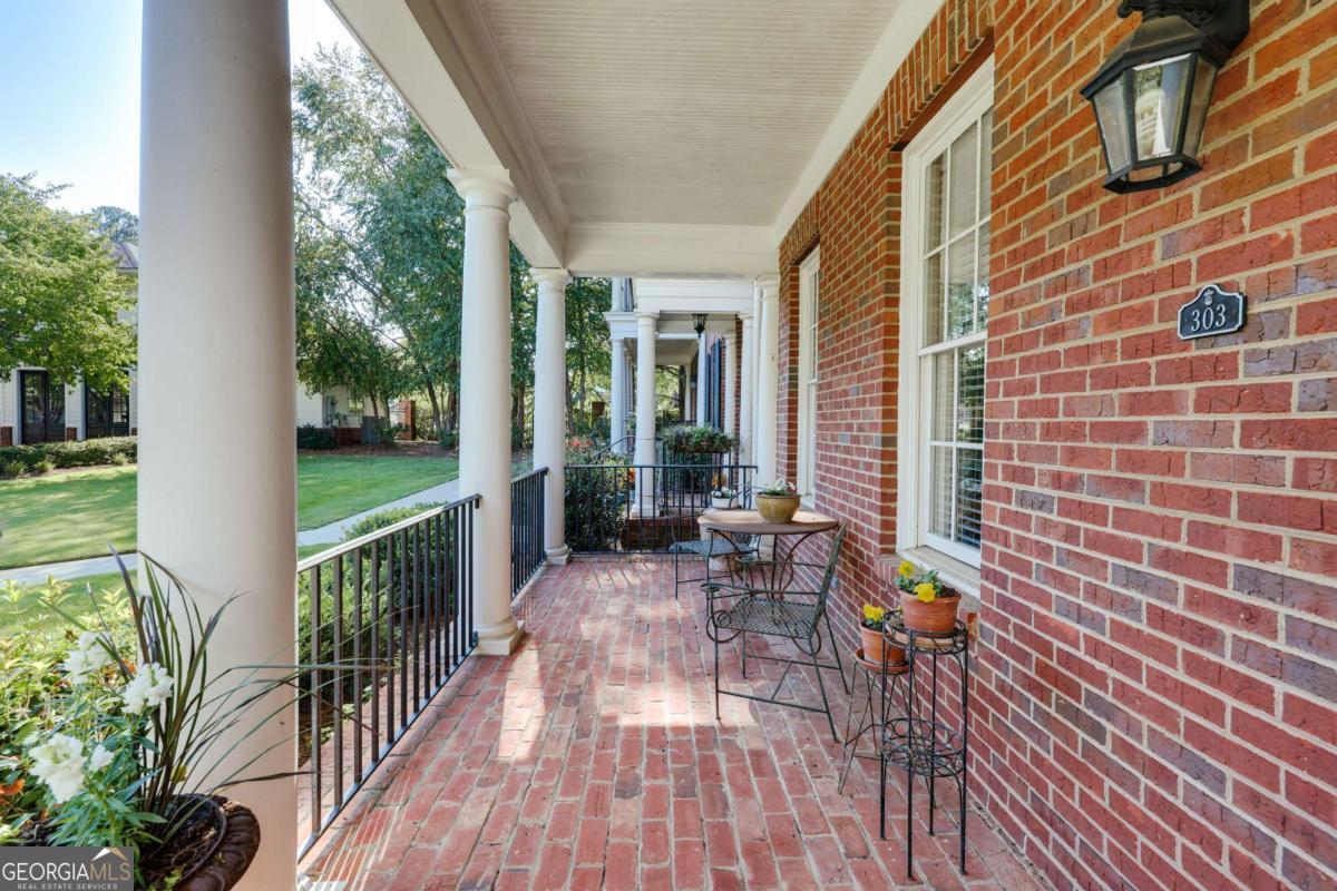 100 Ansonborough Lane # 303