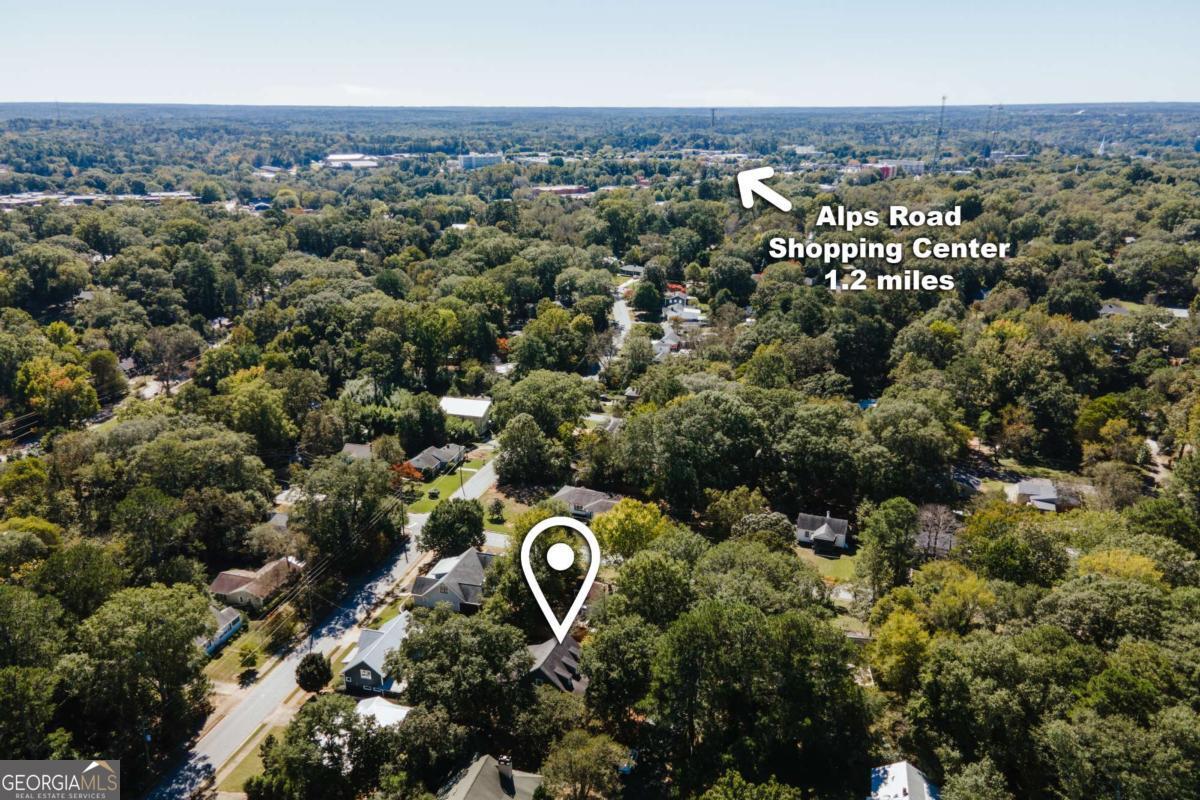 100 Crestview Circle