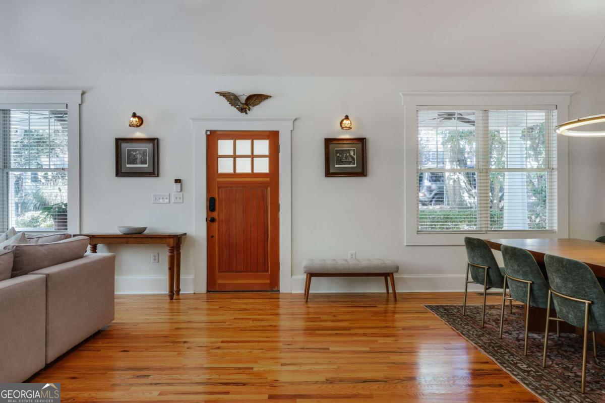 100 Crestview Circle