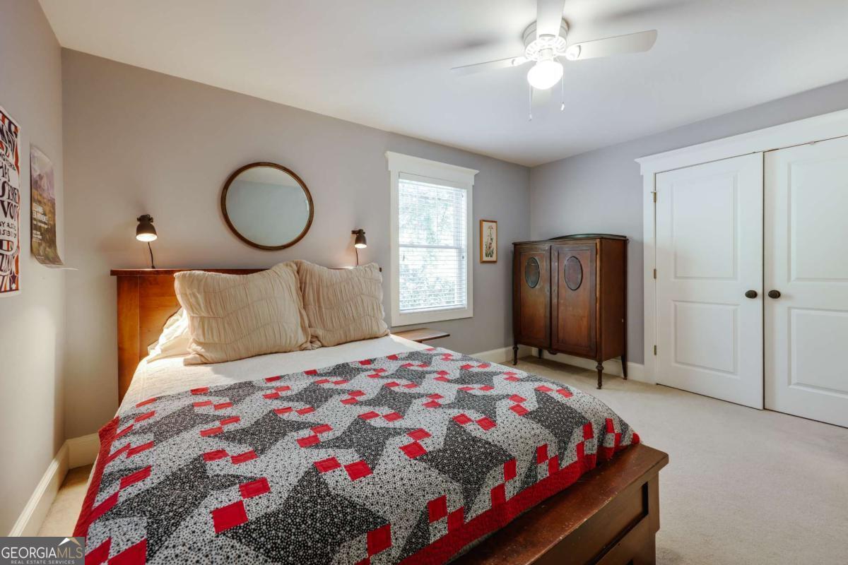 100 Crestview Circle