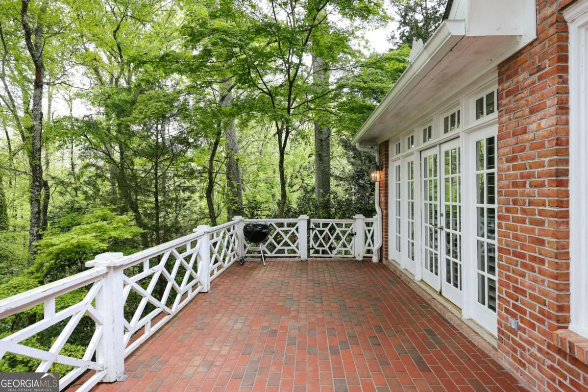 105 Princeton Mill Road