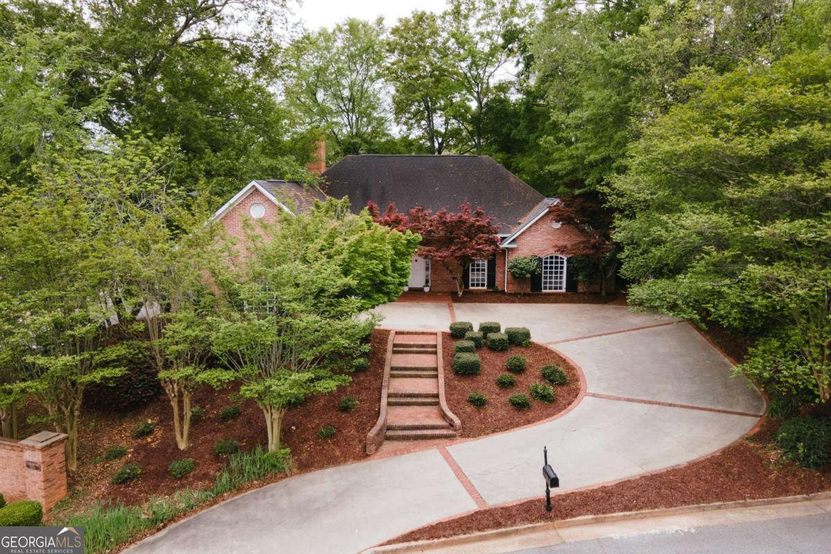 105 Princeton Mill Road