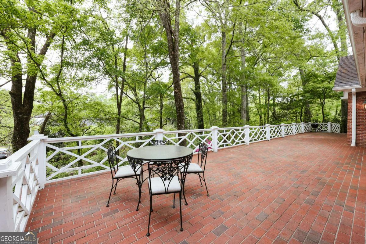 105 Princeton Mill Road