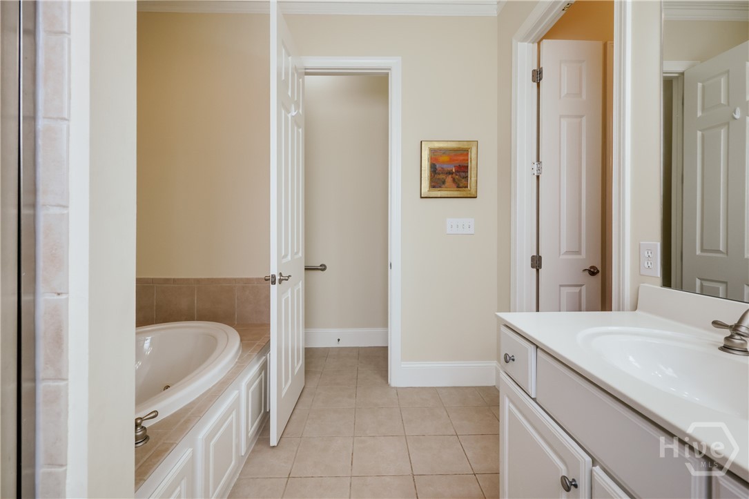 100 Ansonborough Lane 303