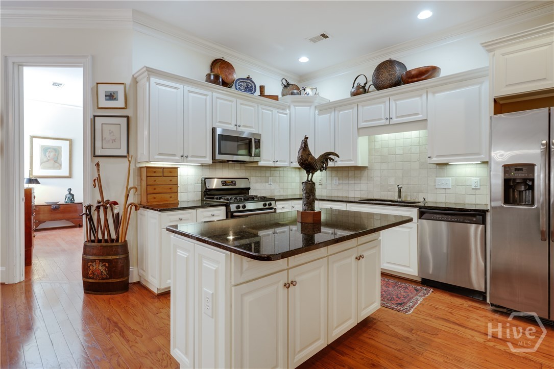 100 Ansonborough Lane 303