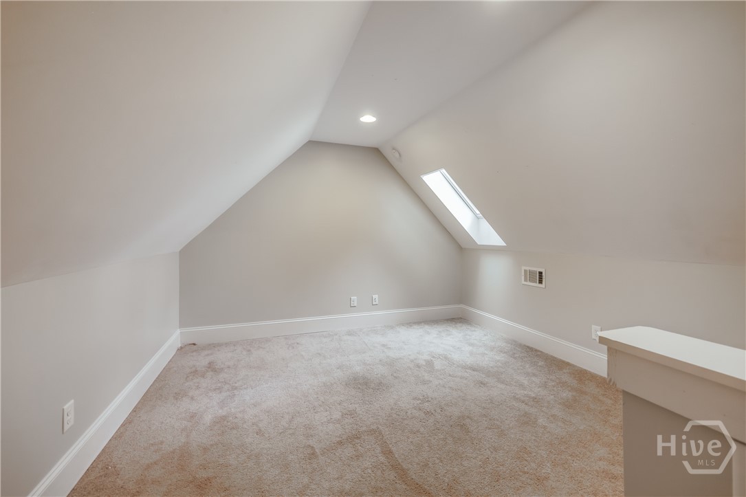 858 Meigs Street