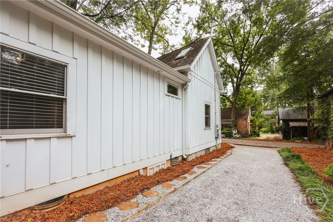 858 Meigs Street