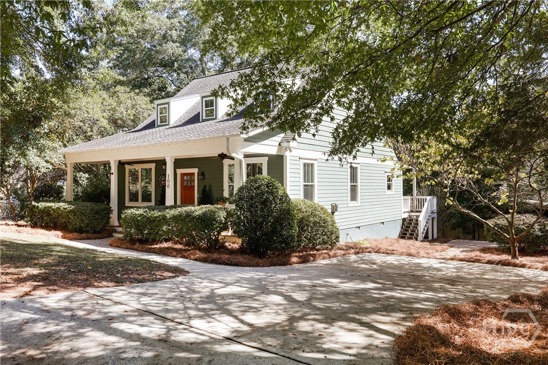 100 Crestview Circle