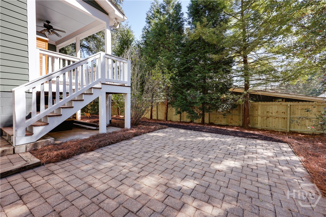 100 Crestview Circle