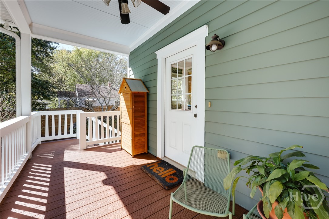 100 Crestview Circle