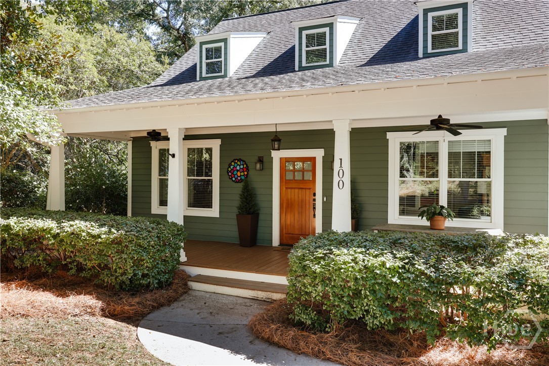 100 Crestview Circle