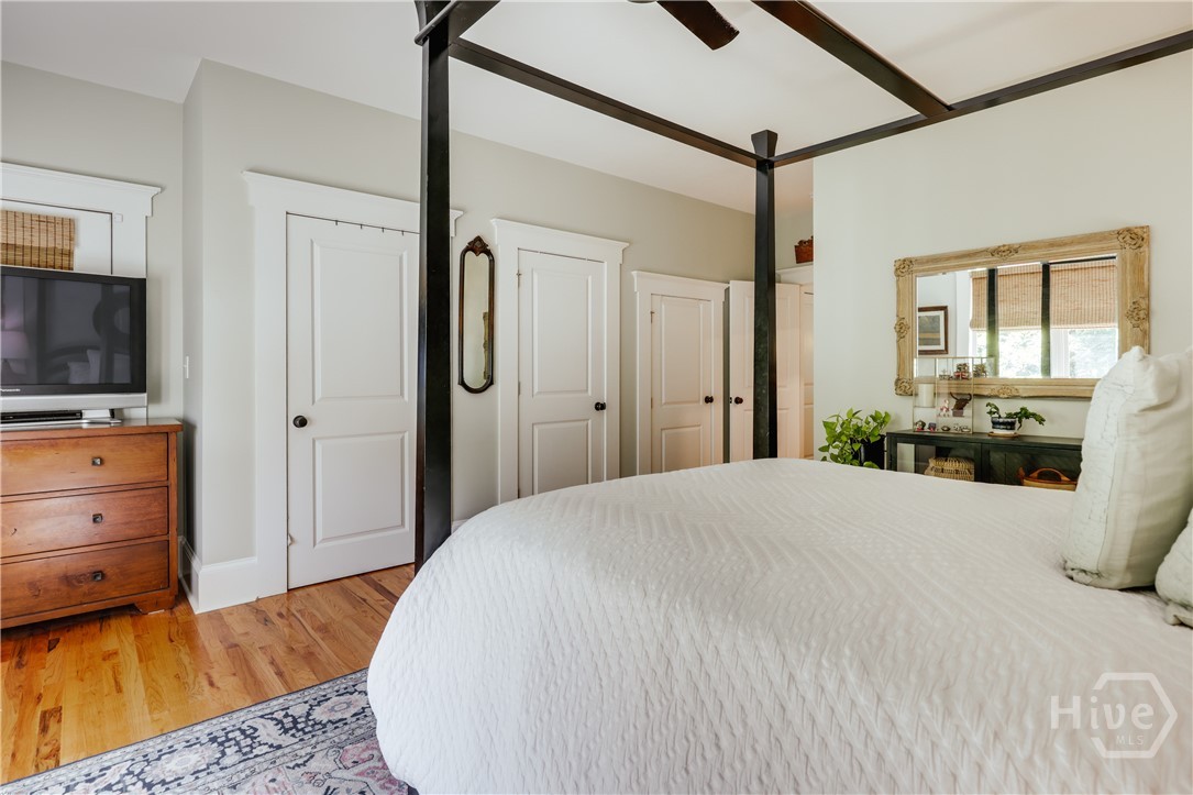 100 Crestview Circle