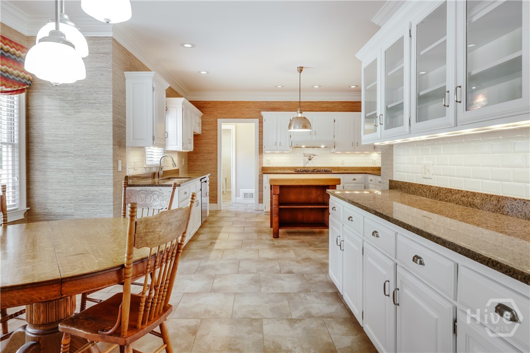 150 Walton Creek Road