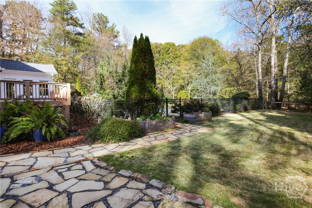 150 Walton Creek Road