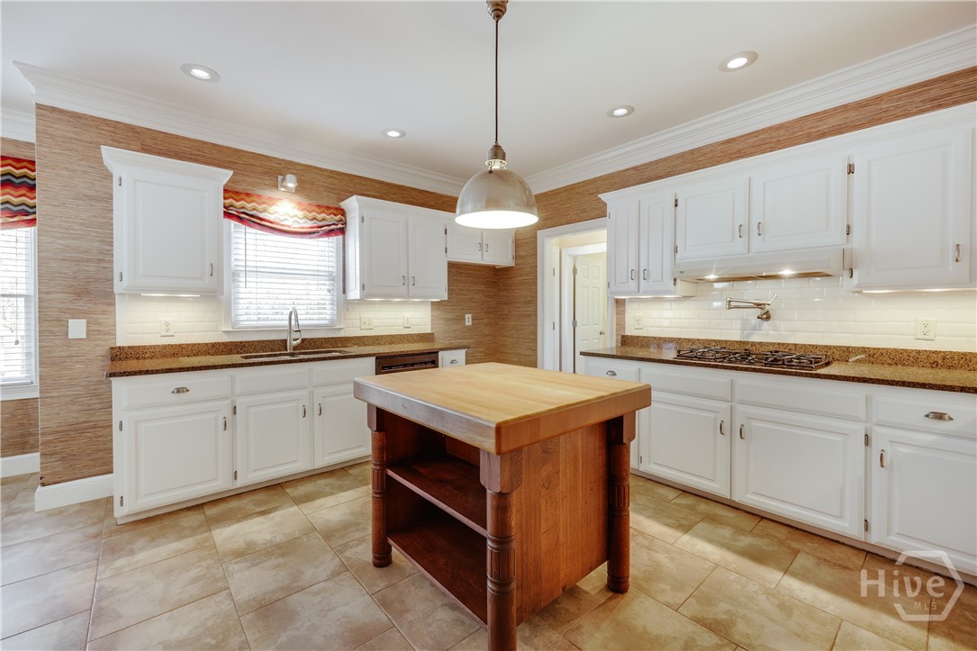 150 Walton Creek Road