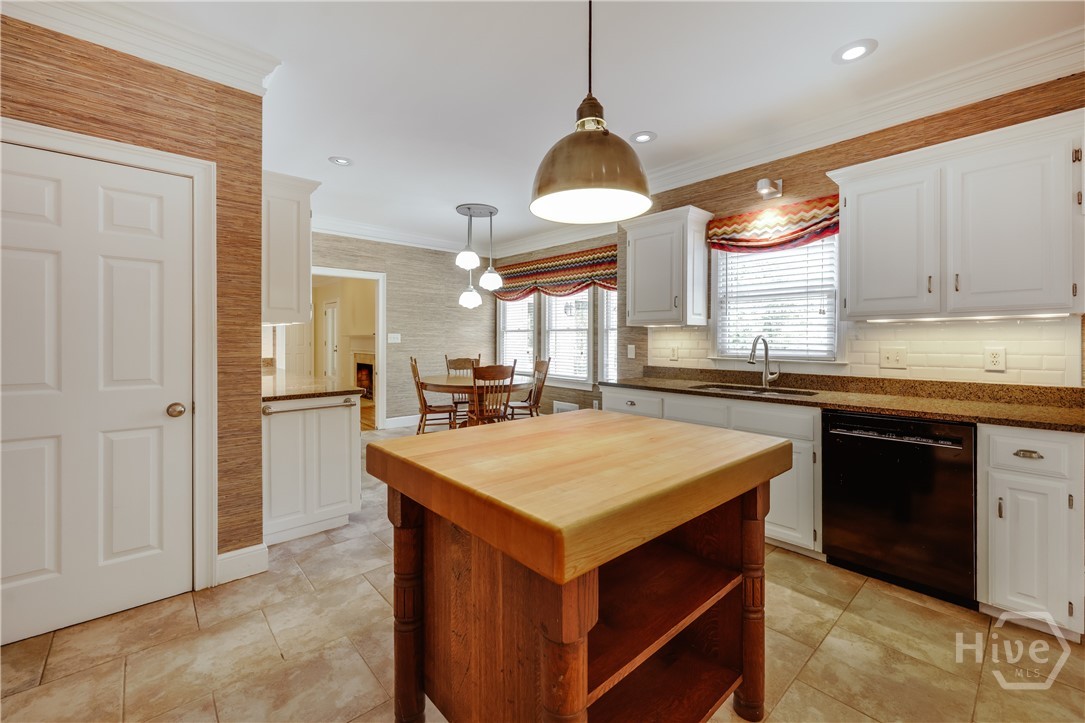 150 Walton Creek Road