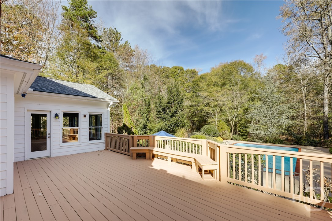 150 Walton Creek Road