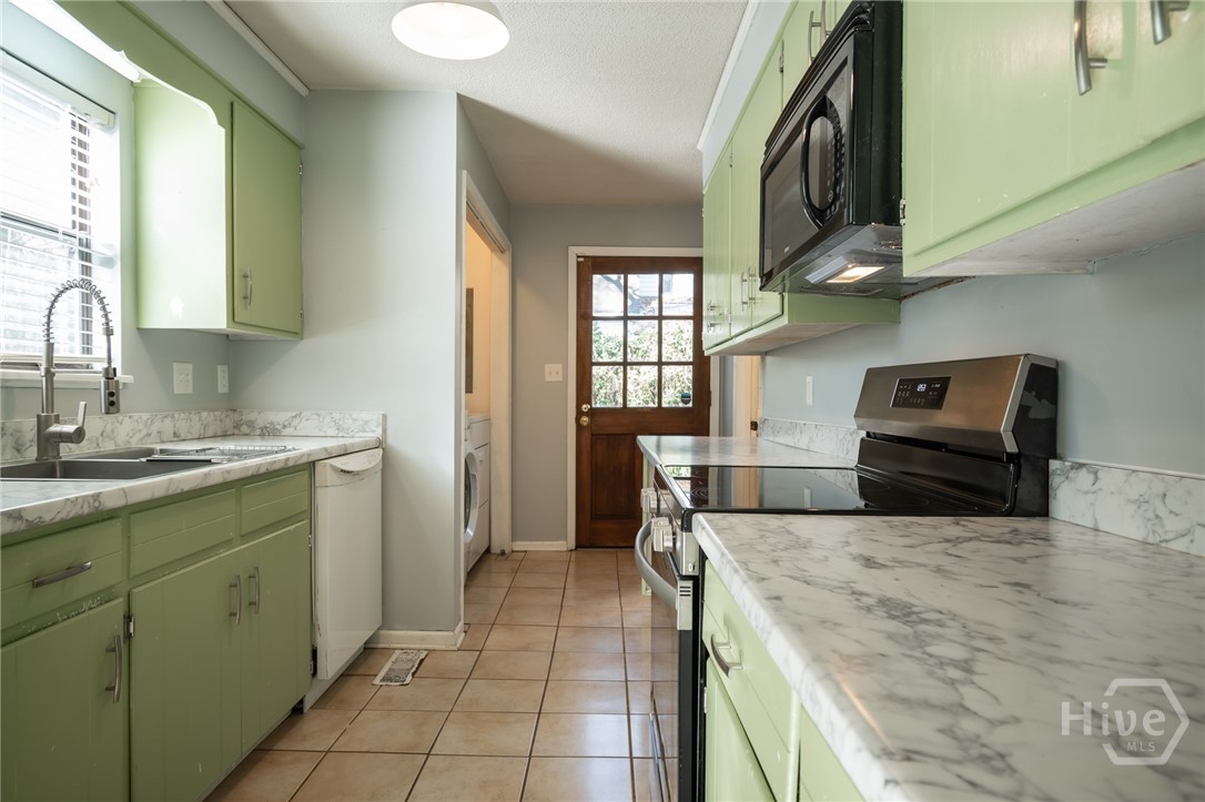 220 Ansley Drive