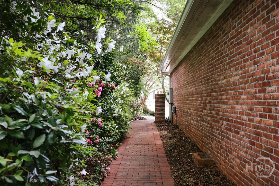 105 Princeton Mill Road