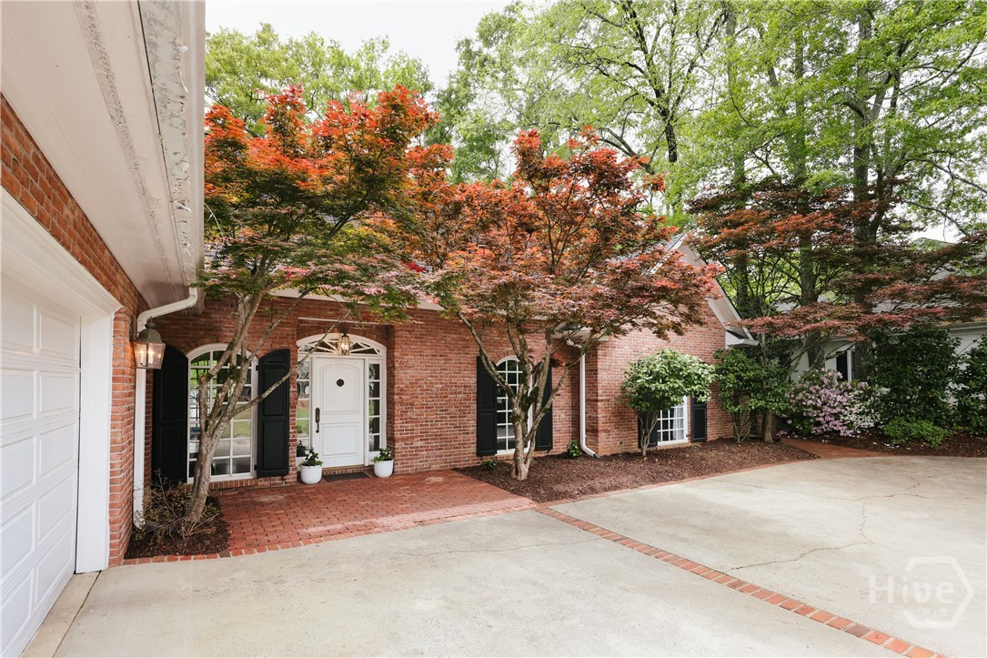 105 Princeton Mill Road