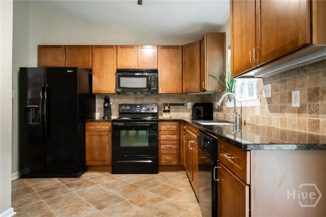 280 Twin Creek Shores