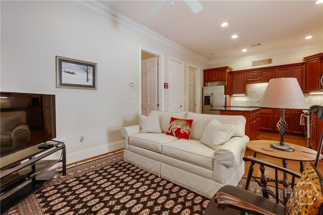 100 Ansonborough Lane 407