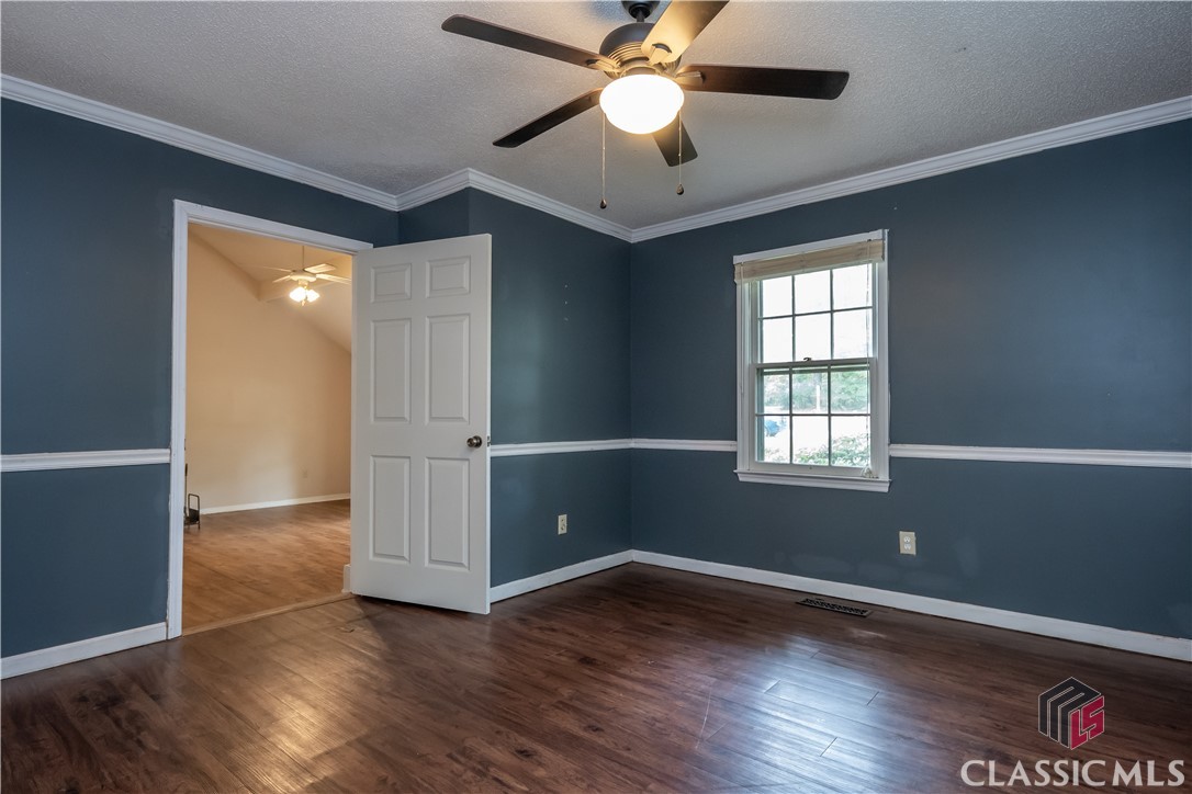 1500 Windy Creek Drive