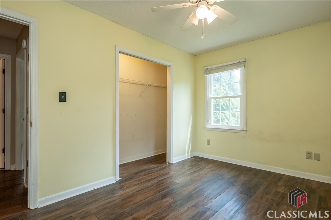 1500 Windy Creek Drive