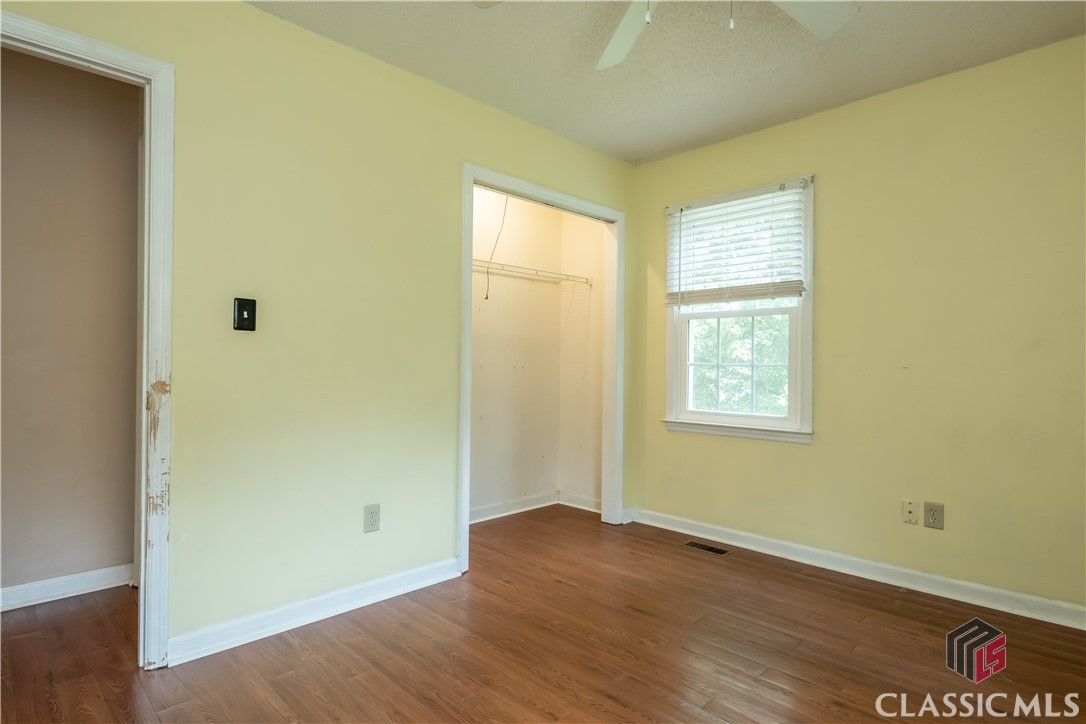 1500 Windy Creek Drive