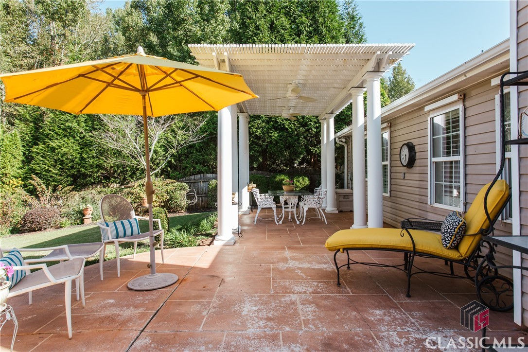 1052 Octavia Court