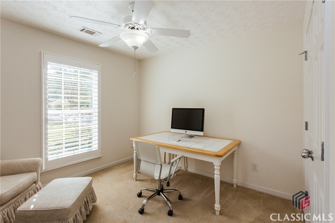 1052 Octavia Court