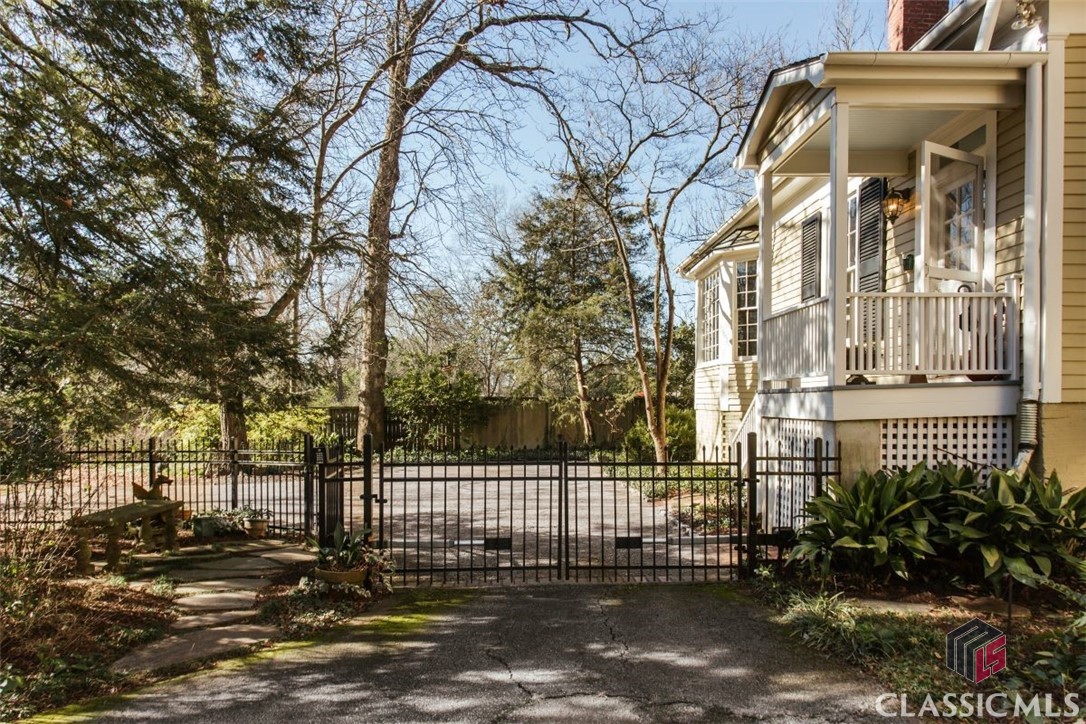 749 Cobb Street