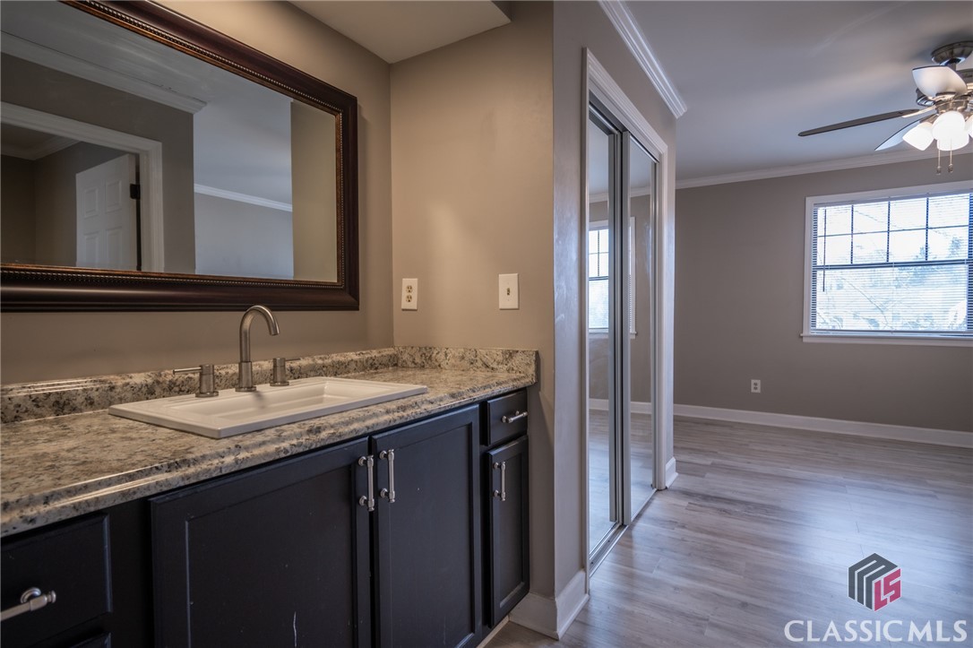 290 Appleby Drive Unit: 254