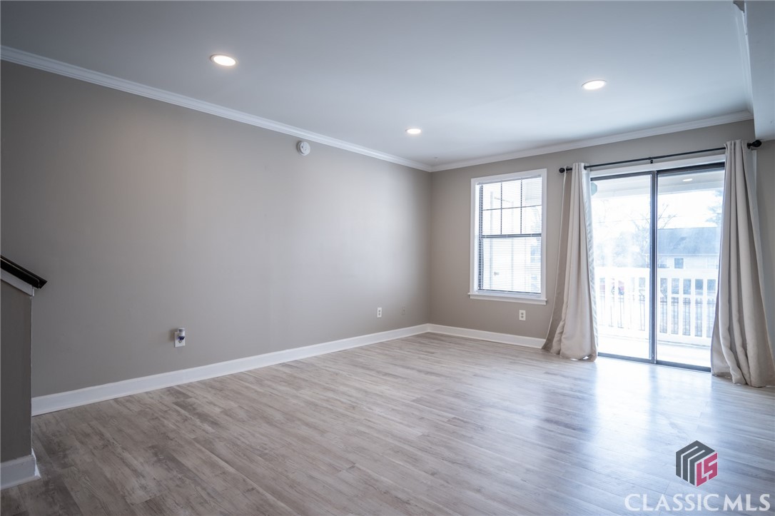 290 Appleby Drive Unit: 254