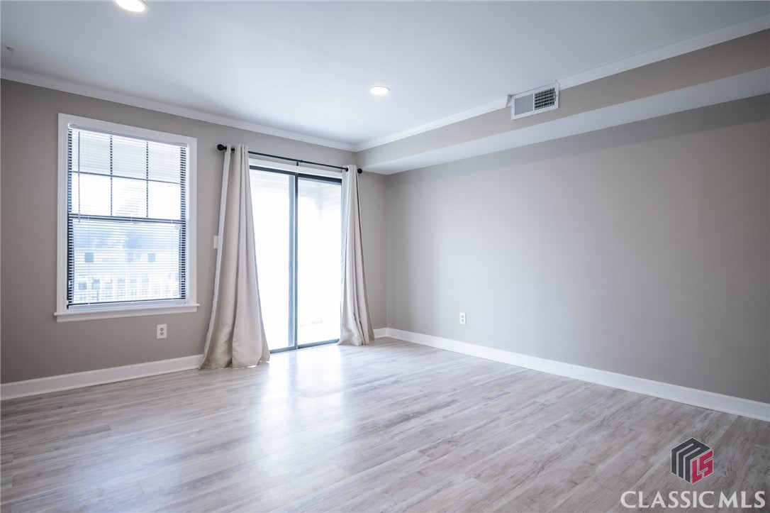 290 Appleby Drive Unit: 254