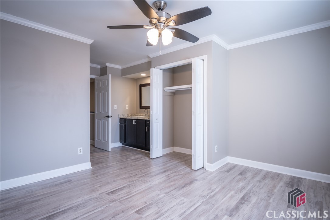 290 Appleby Drive Unit: 254