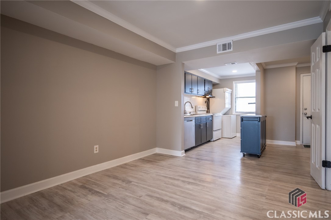 290 Appleby Drive Unit: 254