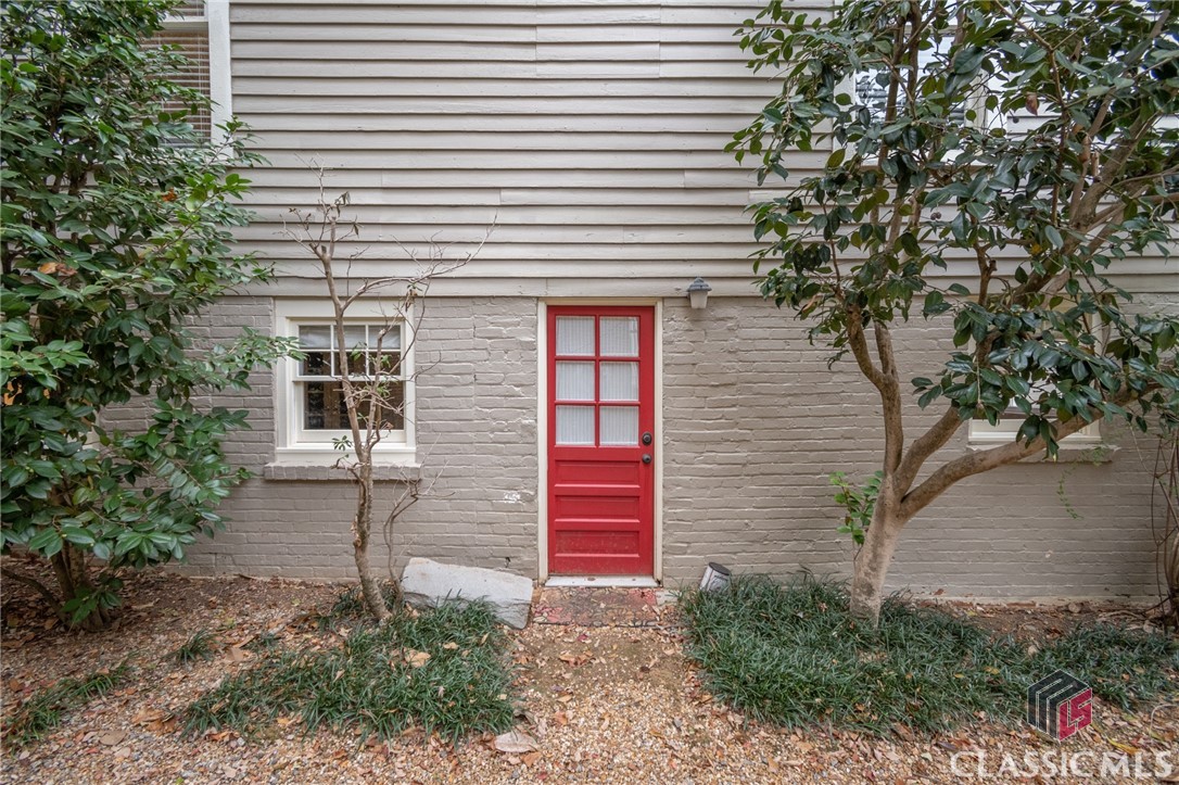 182 Catawba Avenue