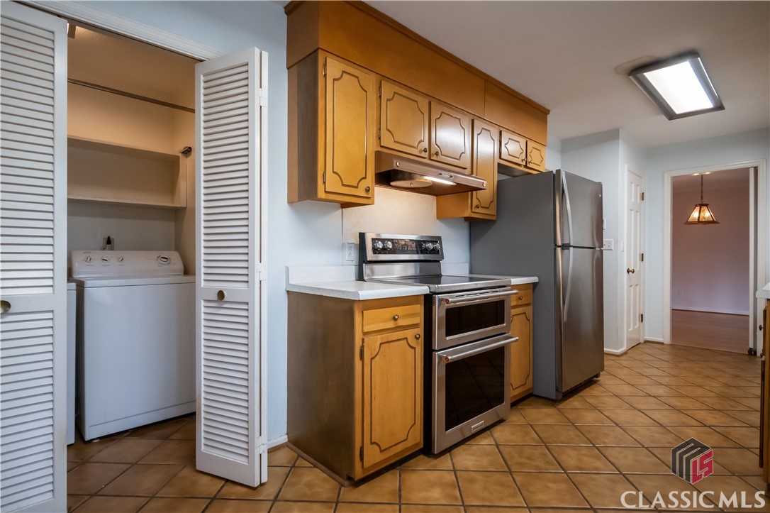 215 Cedar Creek Drive