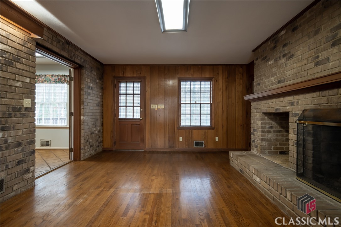 215 Cedar Creek Drive