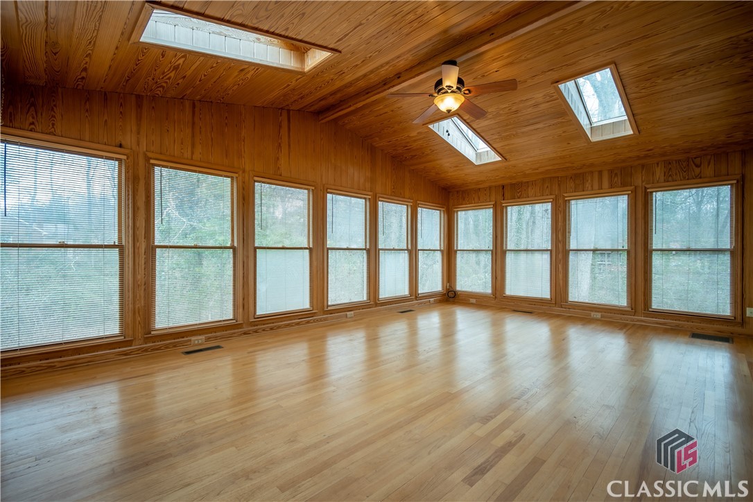 215 Cedar Creek Drive