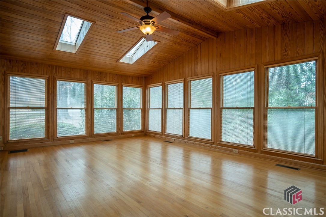 215 Cedar Creek Drive