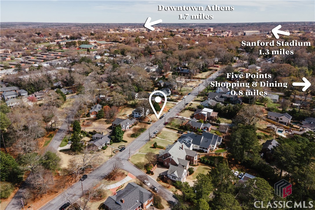 585 W Cloverhurst