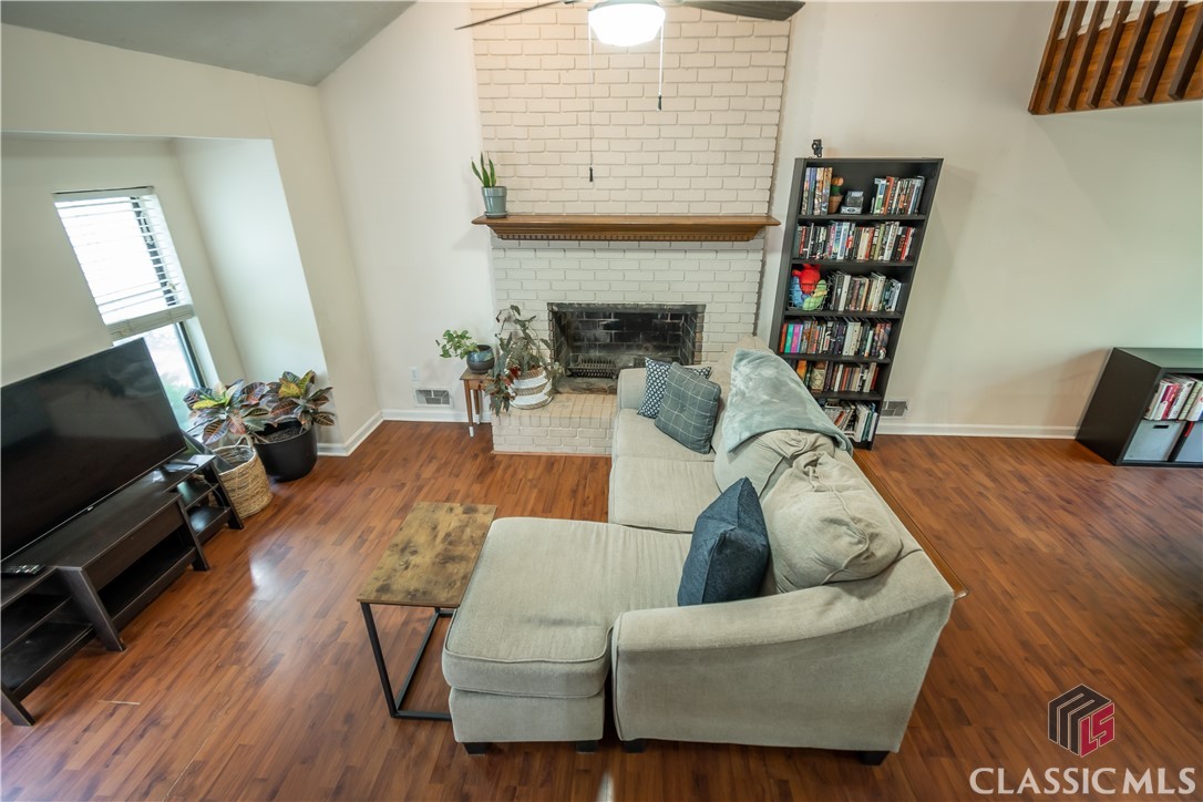 220 Ansley Drive