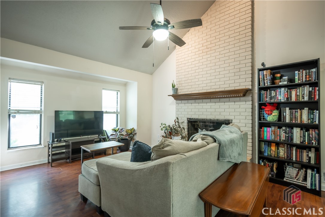 220 Ansley Drive